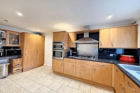 4 bedroom semi-detached house for sale, Blandford
