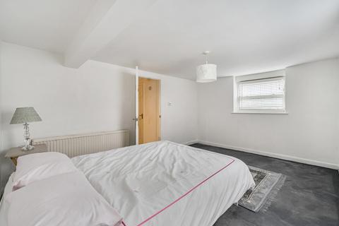 2 bedroom apartment for sale, Sidmouth Street, Reading, Berkshire