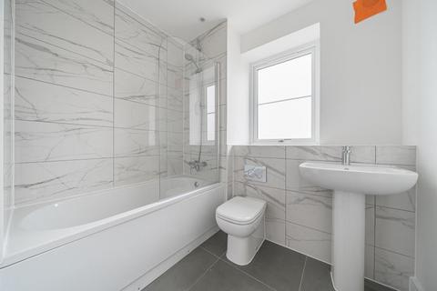 undefined, HMO Eighth Avenue De,  Aylesbury,  HP21