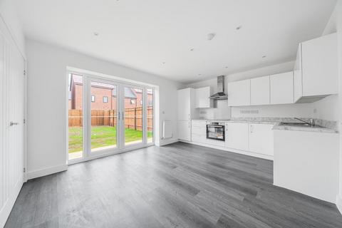 undefined, HMO Eighth Avenue,  Aylesbury,  HP21