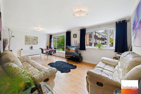 undefined, Daventry Grove, Quinton