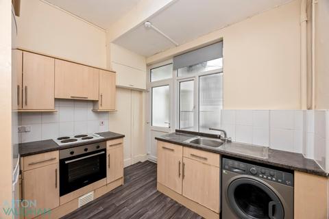 2 bedroom apartment to rent, Sussex Mansions, Brighton BN2