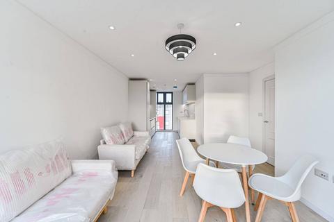 2 bedroom flat to rent, Lewisham High Street, Lewisham, London, SE13