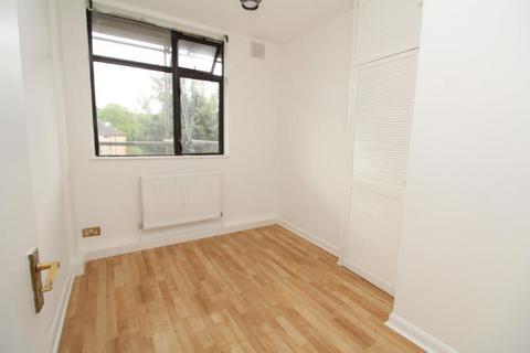 2 bedroom apartment to rent, Worsley Bridge Road, Sydenham, SE26