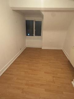 2 bedroom flat to rent, Craven Park Road, Harlesden, NW10