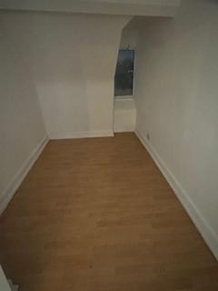 2 bedroom flat to rent, Craven Park Road, Harlesden, NW10
