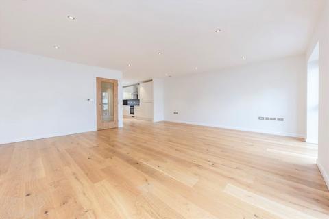 3 bedroom flat for sale, Goldhawk Road, London W12