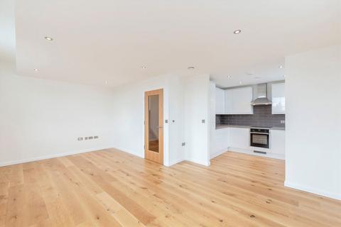 3 bedroom flat for sale, Goldhawk Road, London W12