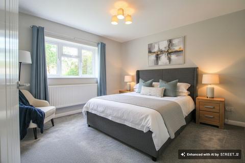 2 bedroom apartment to rent, Parabola Road, Cheltenham GL50