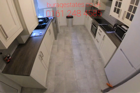 6 bedroom semi-detached house to rent, Upper West Grove, Manchester