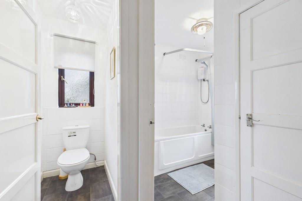 Bathroom and Seperate WC