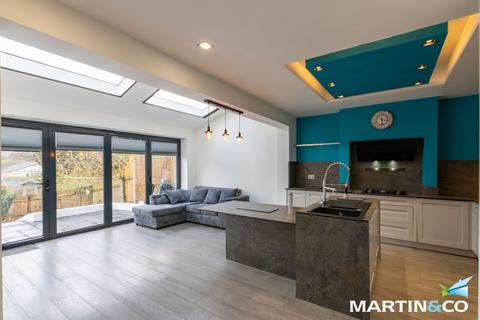 5 bedroom semi-detached house to rent, Old Birmingham Road, Lickey, B45