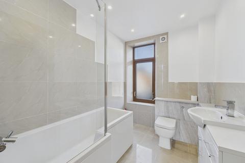 4 bedroom terraced house for sale, Deepdale Road, Kimberworth