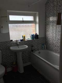 undefined, Mitcham CR4