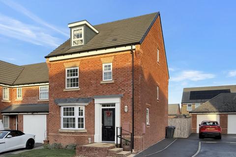 undefined, Freestone Grove, Westbury