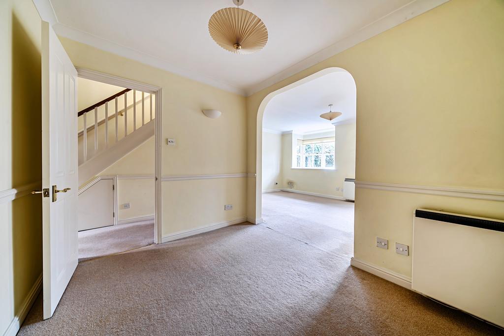 1389032-11-693af258ce2ed