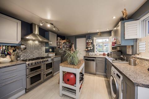 3 bedroom semi-detached house for sale, Charles Street, Southborough