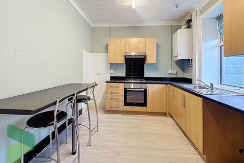 2 bedroom terraced house for sale, Swan Street, Darwen