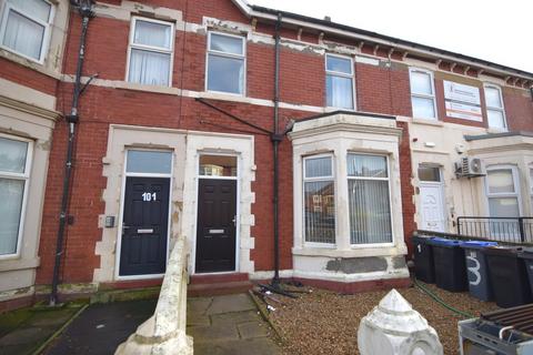 undefined, Warbreck Drive, Blackpool