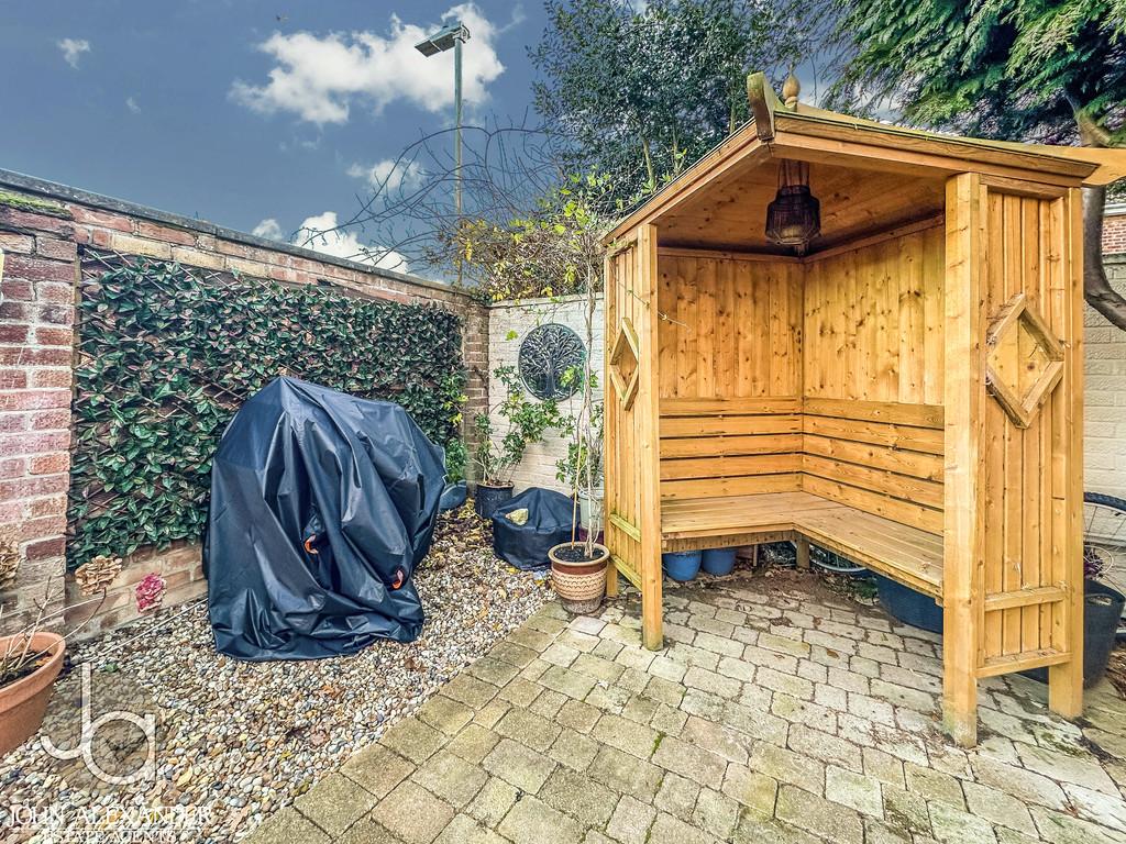 20251210 144532311 0.5