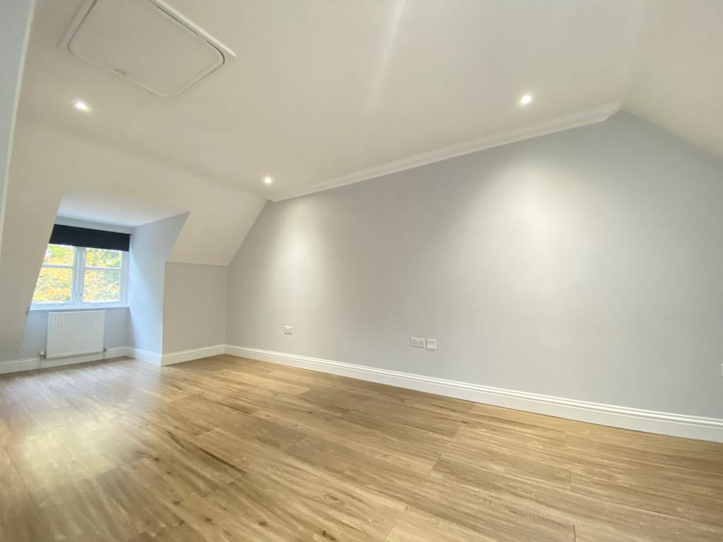 Prinicipal bedroom