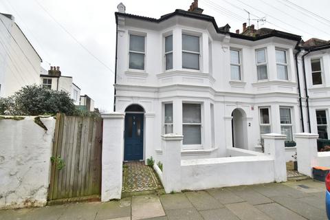 2 bedroom flat to rent, Montgomery Street, Hove