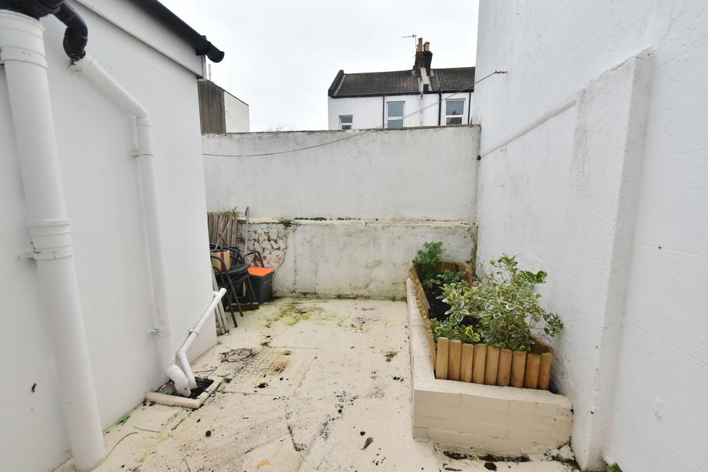 Patio garden