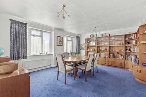4 bedroom detached house for sale, Kenway Drive, Little Chalfont