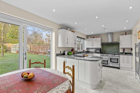 4 bedroom detached house for sale, Kenway Drive, Little Chalfont