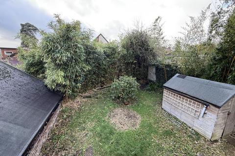 2 bedroom apartment to rent, Keymer Road, Hassocks