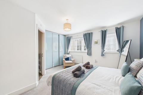 3 bedroom terraced house for sale, Flagstaff Court, Canterbury CT1