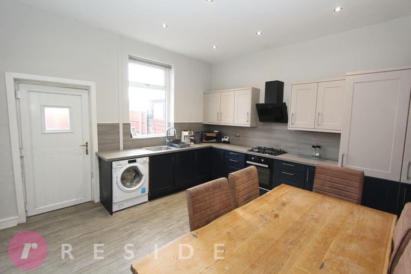 Kitchen/Dining