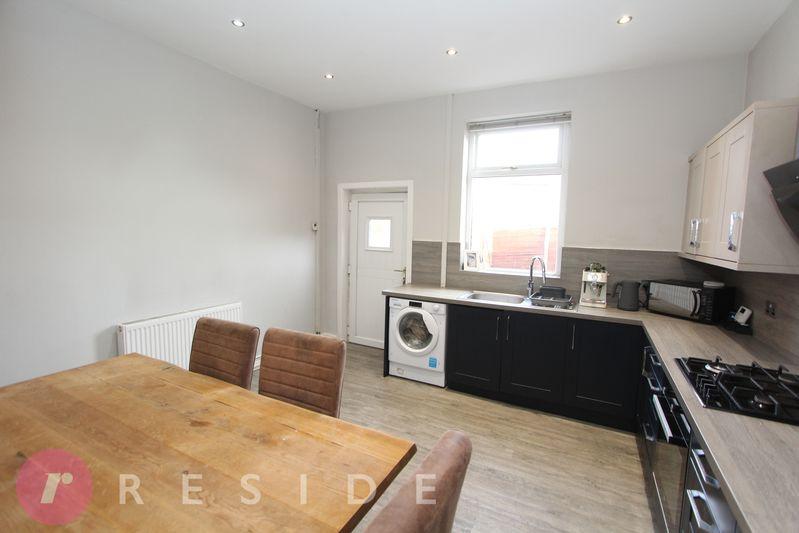 Kitchen/Dining