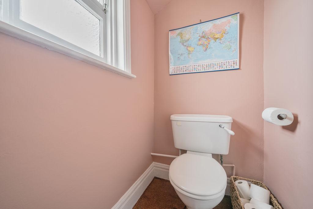 Upstairs Cloakroom