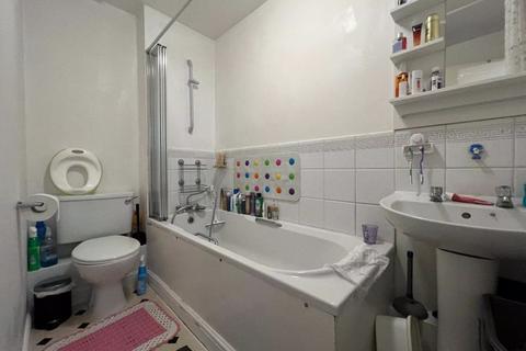 undefined, Huntington Place, Slough