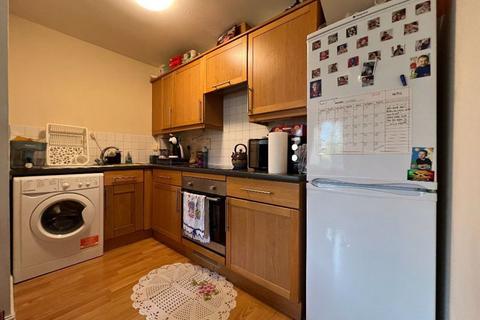 undefined, Huntington Place, Slough