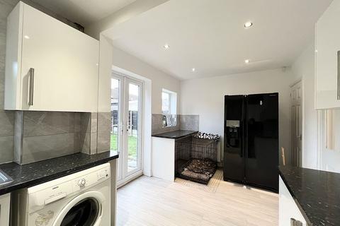 undefined, Deepdale Drive, Manchester