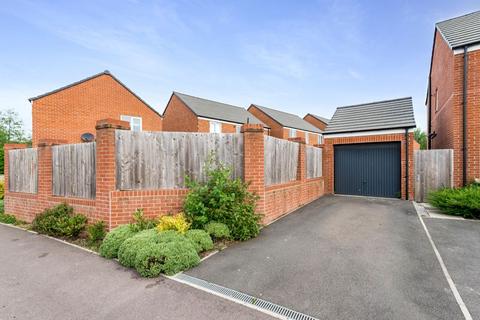 3 bedroom detached house for sale, Fairway, Wigan WN6