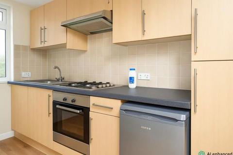 4 bedroom apartment for sale, Wallisdown Road, Bournemouth