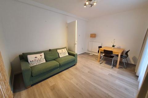 undefined, Enterprize Way, Surrey Quays