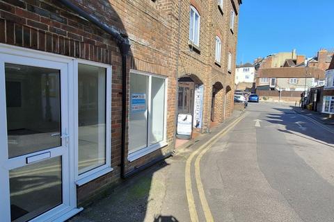 Retail property (high street) to rent, River Rd Arundel BN18 9JW
