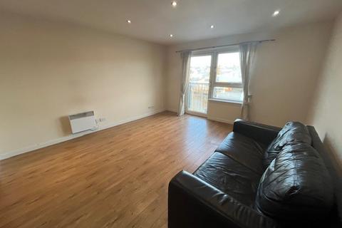 2 bedroom flat to rent, 158 South Victoria Dock Road, Dundee, DD1 3BF