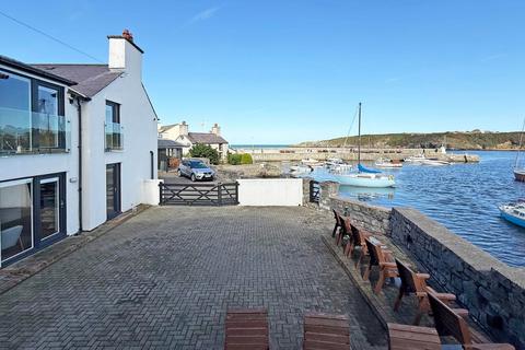 4 bedroom detached house for sale, Beach Road, Cemaes Bay, Isle of Anglesey, LL67