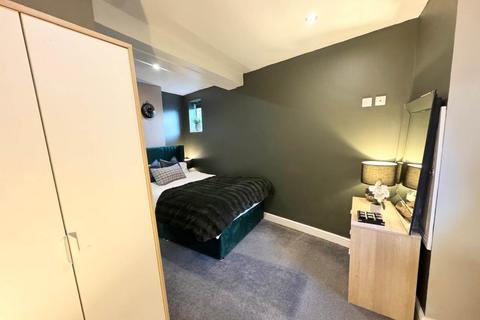 undefined, MARTIN TERRACE (room 1), West Yorkshire LS4