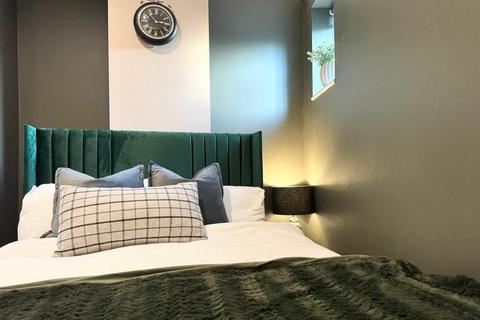 undefined, MARTIN TERRACE (room 1), West Yorkshire LS4