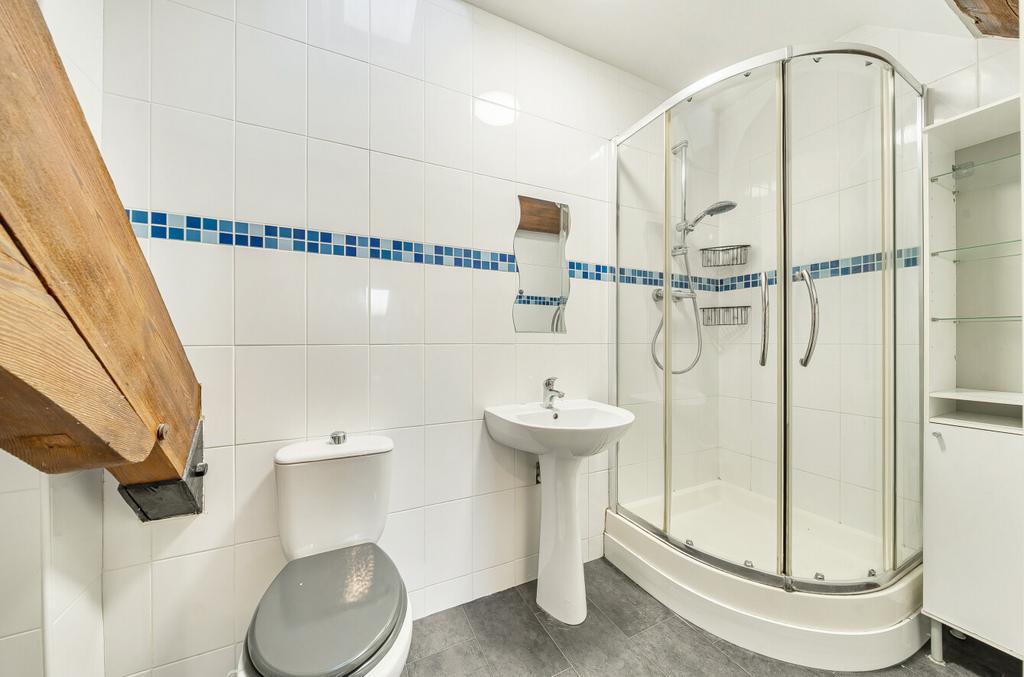 1387945-2-6936e77...