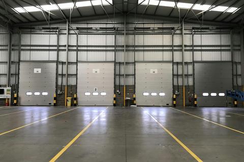 Warehouse to rent, Coleshill Rd Birmingham B46 1DA