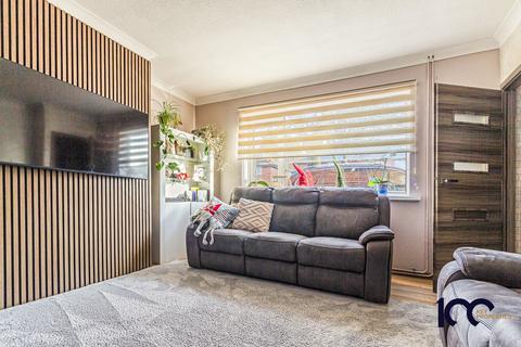 3 bedroom semi-detached house for sale, Highfield Avenue, Lincoln