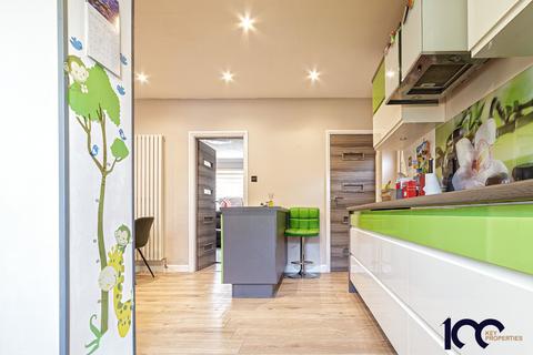 3 bedroom semi-detached house for sale, Highfield Avenue, Lincoln
