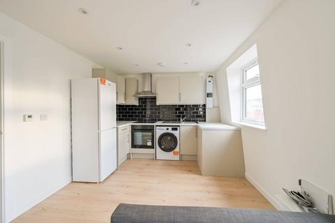 2 bedroom flat to rent, East India Dock Road, E14, Poplar, London, E14